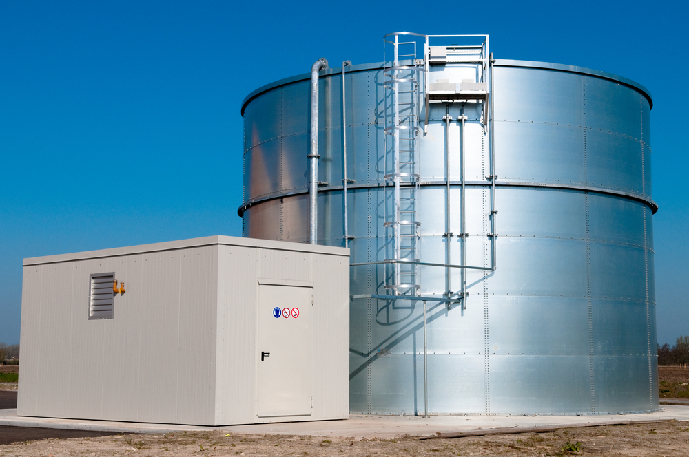 How Do You Keep Water Fresh in a Storage Tank ?
