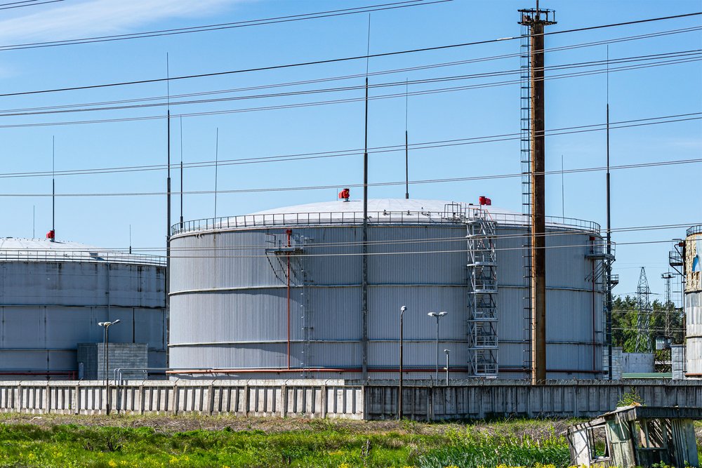 above ground fuel tank