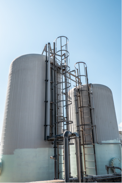 fiberglass-chemical-tank