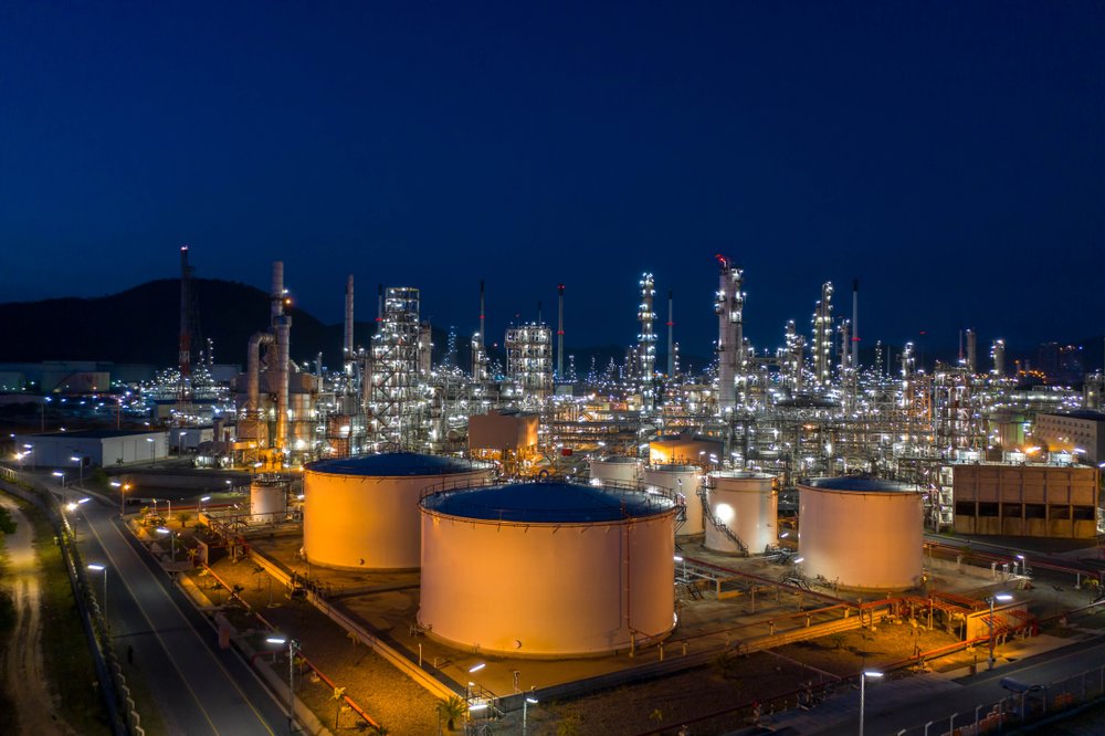 oil storage tanks