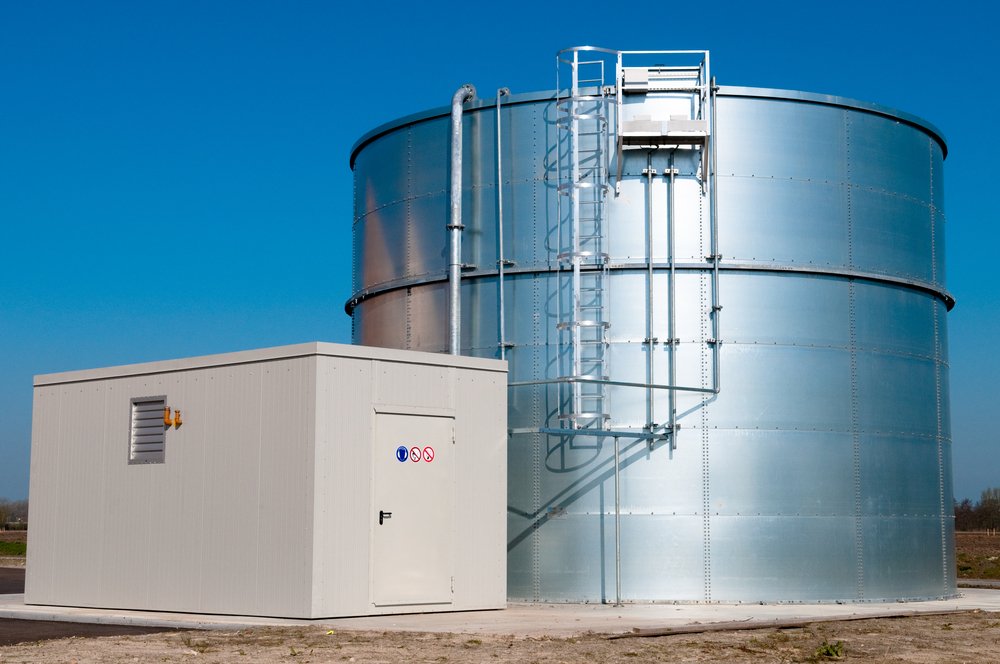 water storage tanks